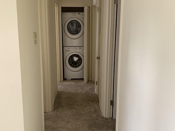 5th image of 614 Parkside Dr