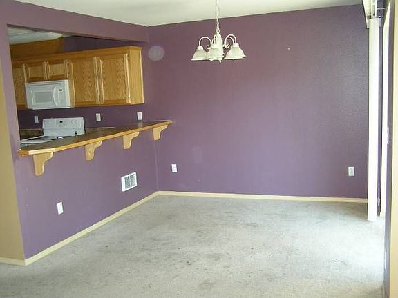 4th image of 1691 SW Mulberry Pl #204