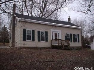 14696 Center Rd, Sterling, NY 13156