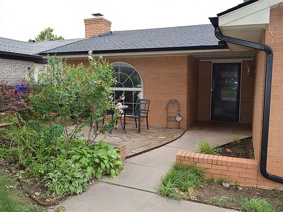 3rd image of 3649 Sunvalley Dr