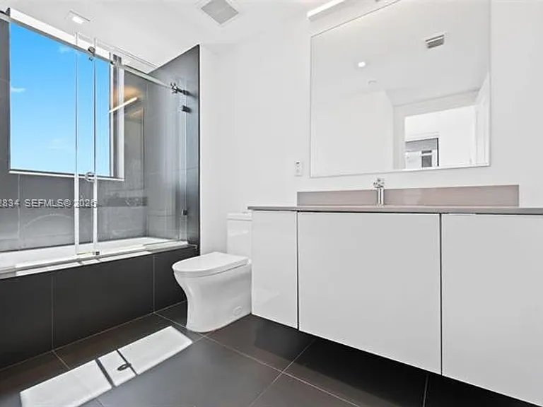 1600 NE 1st Ave #CU-2420 — Photo 14