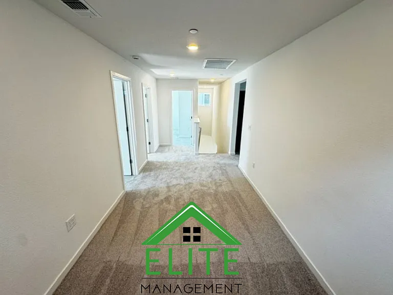 7655 Broadhead Way — Photo 18