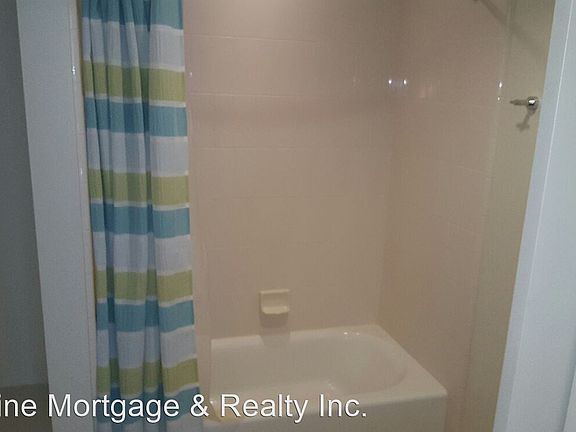 5th image of 321 10th Ave Unit 801