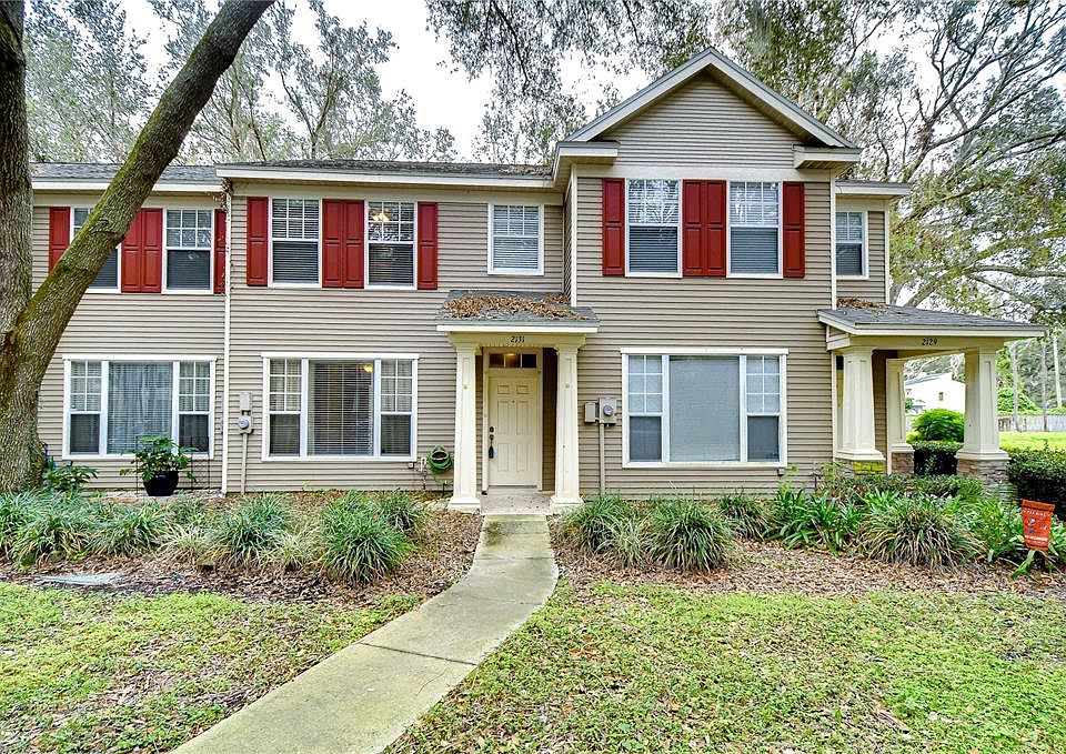 1st image of 2131 Golden Oak Ln