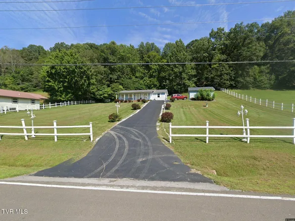 5354 Natural Tunnel Pkwy, Duffield, VA 24244
