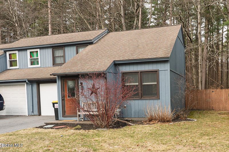 2nd image of 70 Pepperbush Place