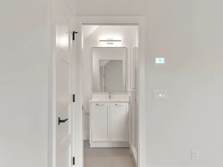 3222 Holliday Ave — Photo 18