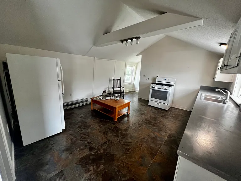 49 Arlington St #3 — Photo 9