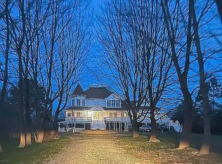 21 Marade Ln, Hampton, VA 23664