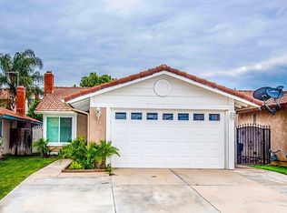 724 W Mariposa Dr, Rialto, CA 92376