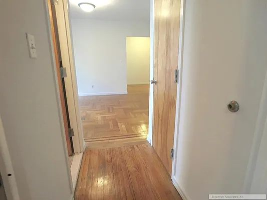 Rented by Sovereign Associates | media 18