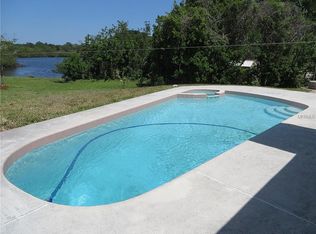 1841 Del Robles Ter, Clearwater, FL 33764