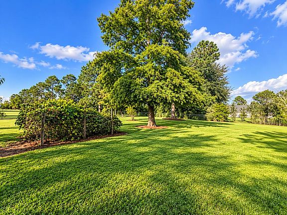 4th image of 143 Ridge Point Dr