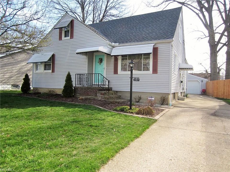 1st image of 307 Harwood St