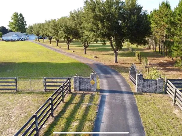 4344 County Road 104, Oxford, FL 34484