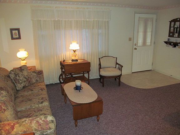 4th image of 350 Cove Beach Ave