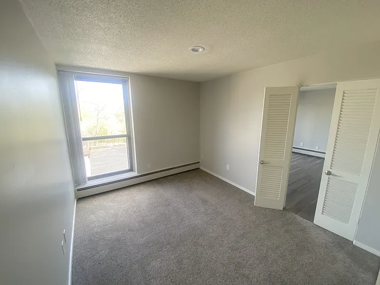 Lexington Hills Apartments — Photo 75