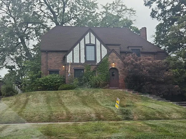 114 Ottawa Dr, Pontiac, MI 48341