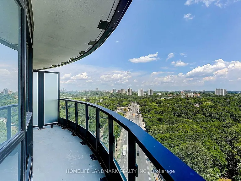 585 Bloor St E #1618 — Photo 20
