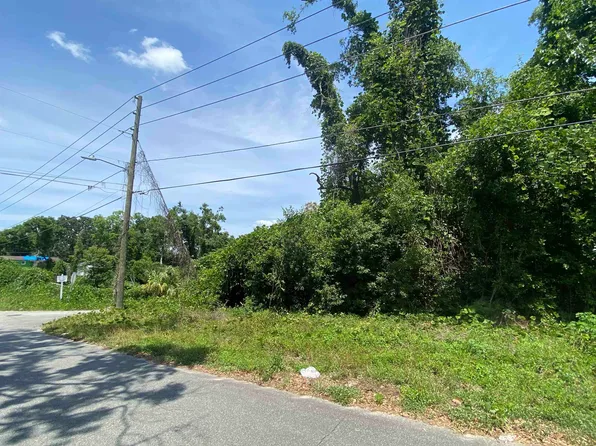 SE Osgood Ave, Madison, FL 32340