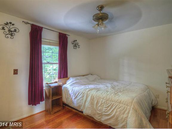 5th image of 109 Springwood Dr