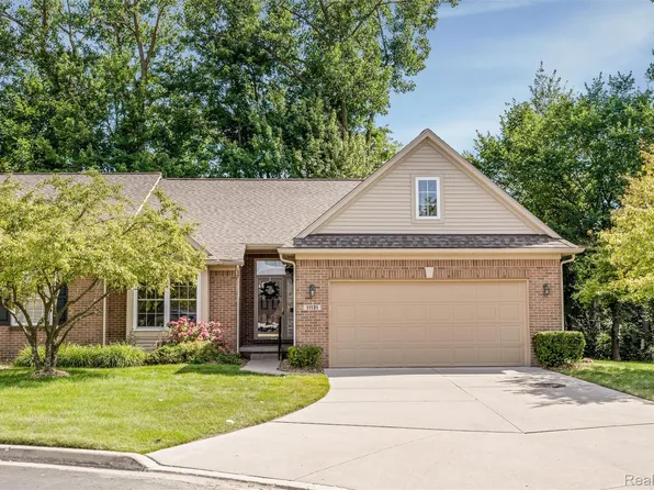 11131 Coventry Ct, Taylor, MI 48180