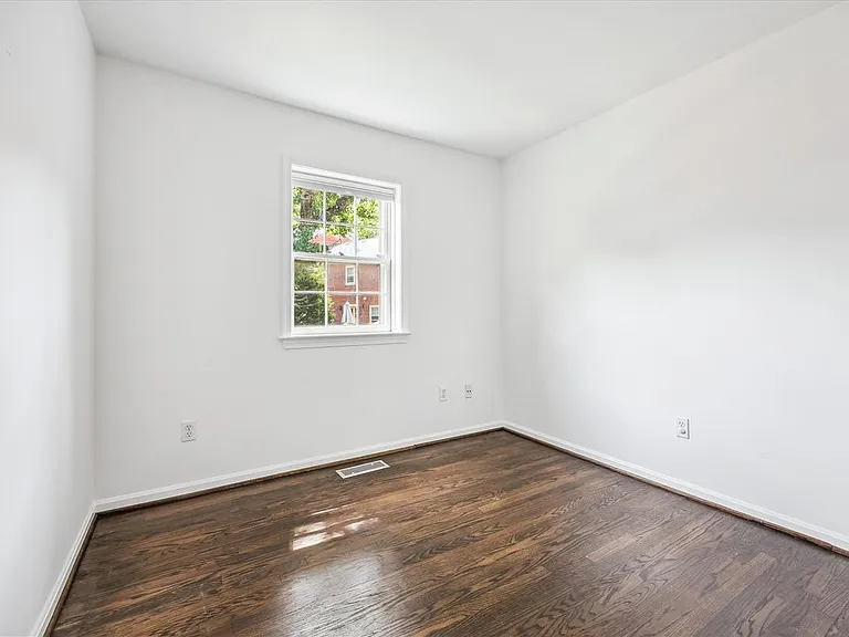 6705 Hillandale Rd — Photo 12