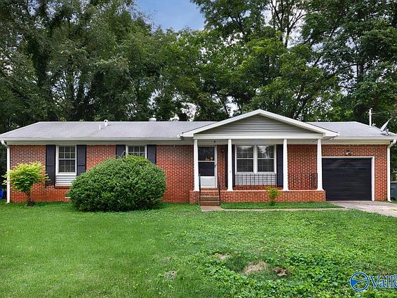 3rd image of 3013 Greenhill Dr NW