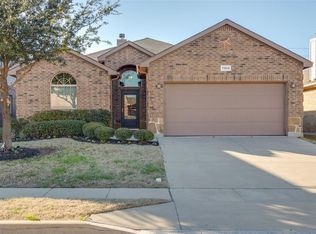7933 Wildwest Dr, Fort Worth, TX 76131