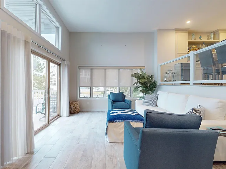 701 Bayshore Ave #701 — Photo 8