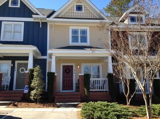 1018 Mica Lamp Ct, Apex, NC 27502