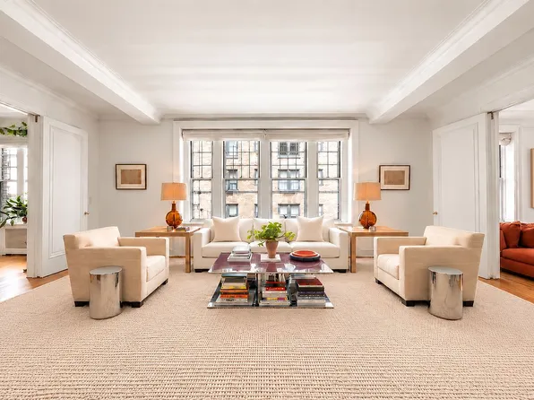 875 Park Ave APT 9A, New York, NY 10075