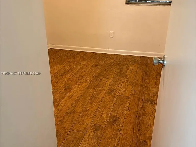 270 NE 142nd St #14A — Photo 7