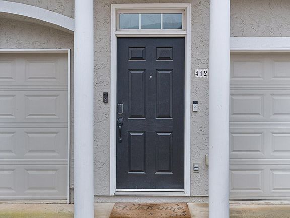 3rd image of 412 Renaissance Ct