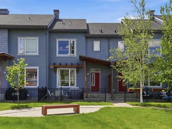 184 E Chapalina Sq SE, Calgary, AB T2X 0L5