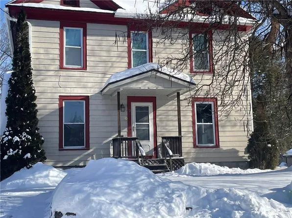 7 Wells Ave, Oneonta, NY 13820