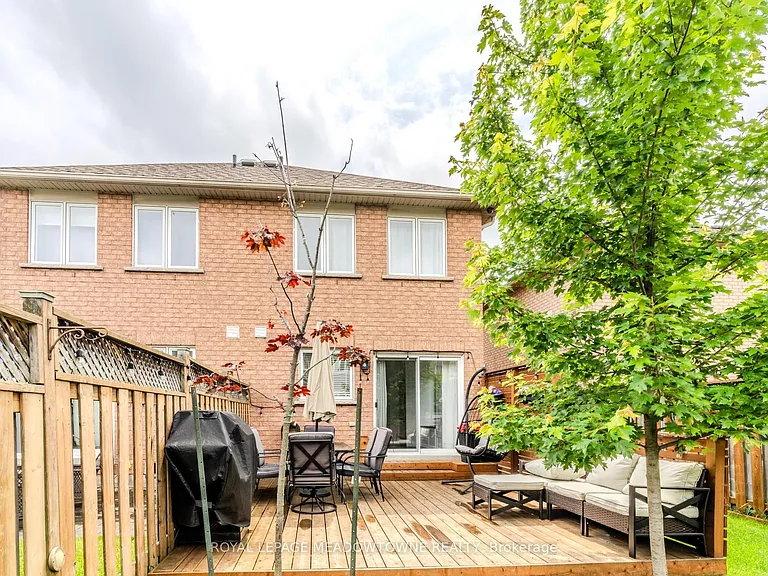 3206 Apricot St — Photo 49