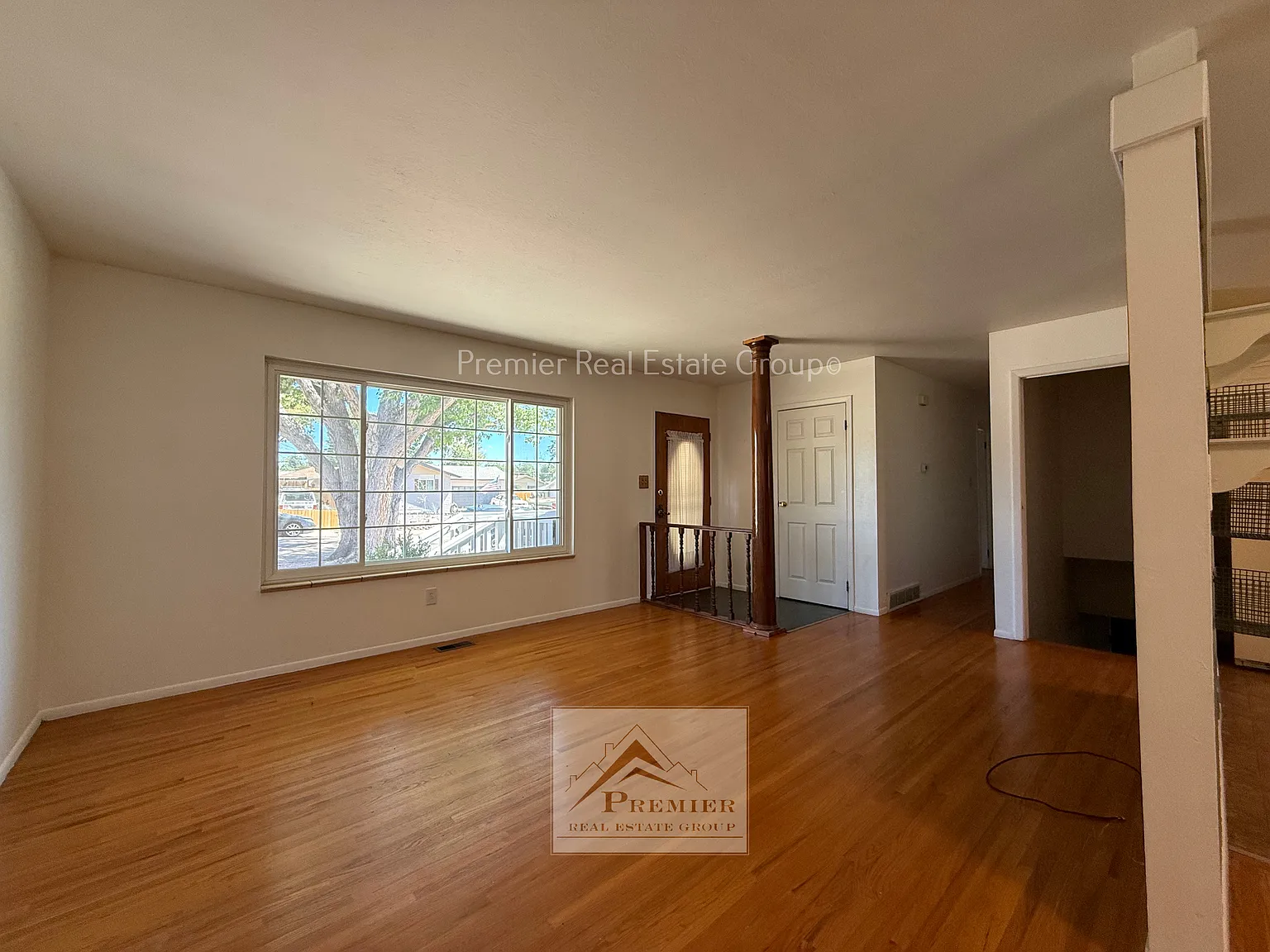 4 bed, 2256 sqft, $1,980 — Photo 3
