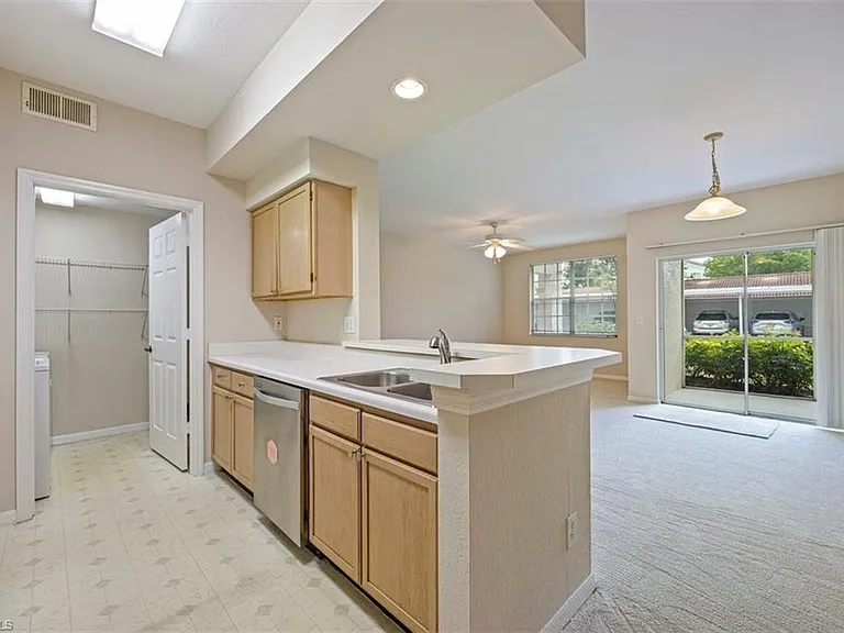 4635 Saint Croix Ln #1218 — Photo 14
