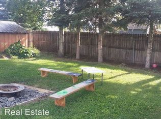 5803 Perry Dr, Anchorage, AK 99504