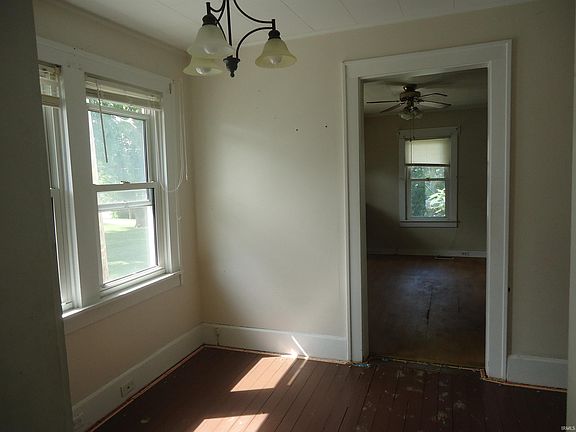 4th image of 1813 11th St