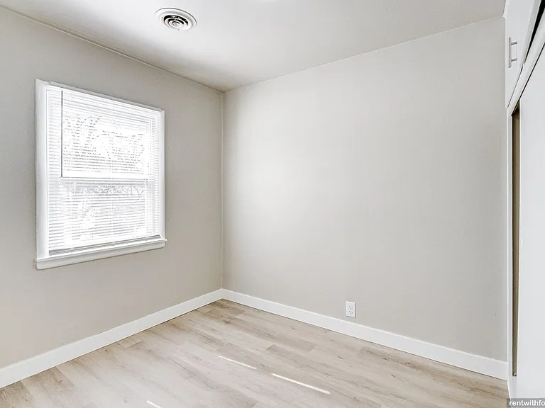 1001 Main Ave, Kaukauna — Photo 6