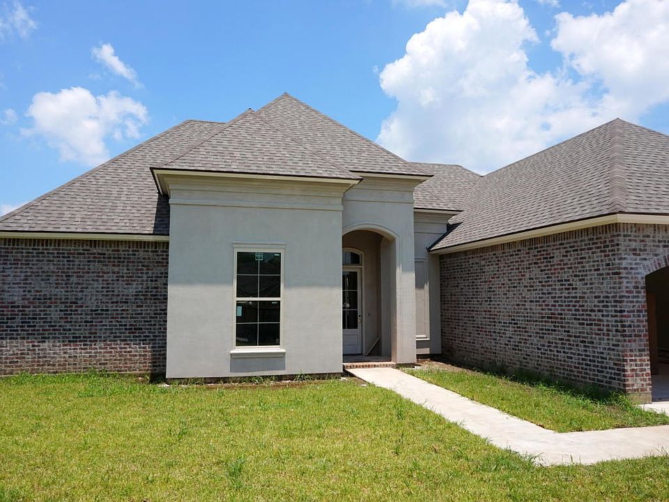 1st image of 104 Stoney Shadow Dr