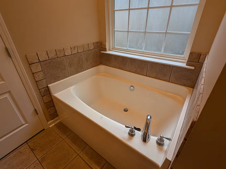 43 Ridgeview Dr — Photo 8