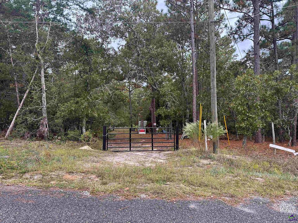 1st image of 477 McGregor Cir