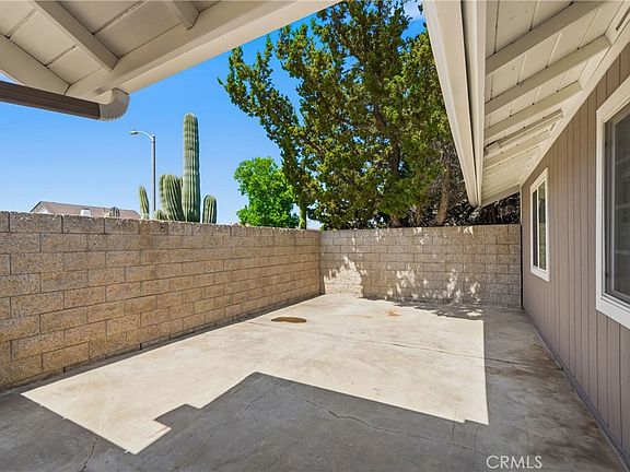 5th image of 4605 E Silverleaf Ave