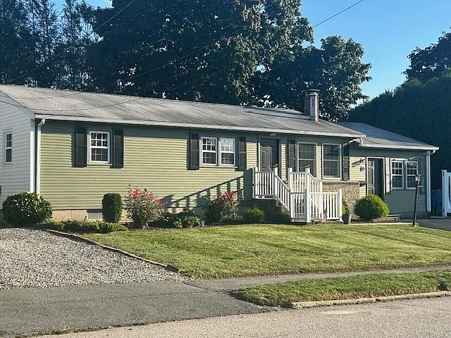 40 Stony Brook Dr