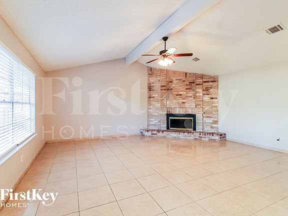 2nd image of 918 Cheyenne Meadows Dr