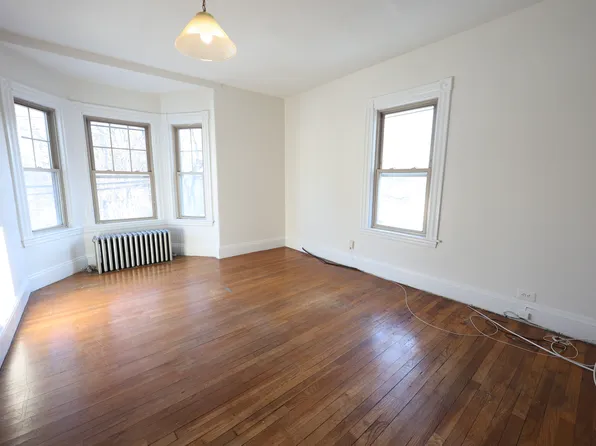 31 June St Floor 2, Roslindale, MA 02131