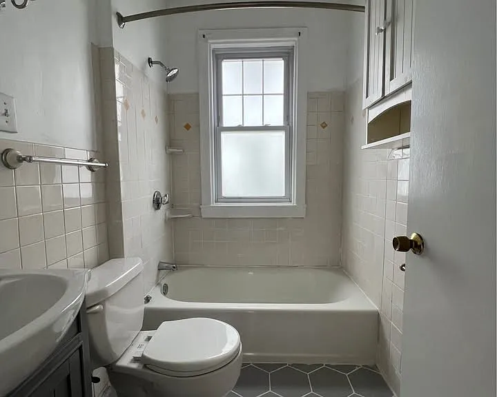 Full bath